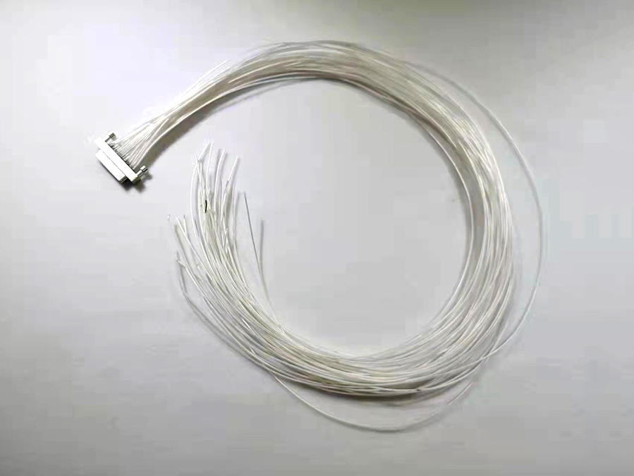 J63A系列超微距形电连接器